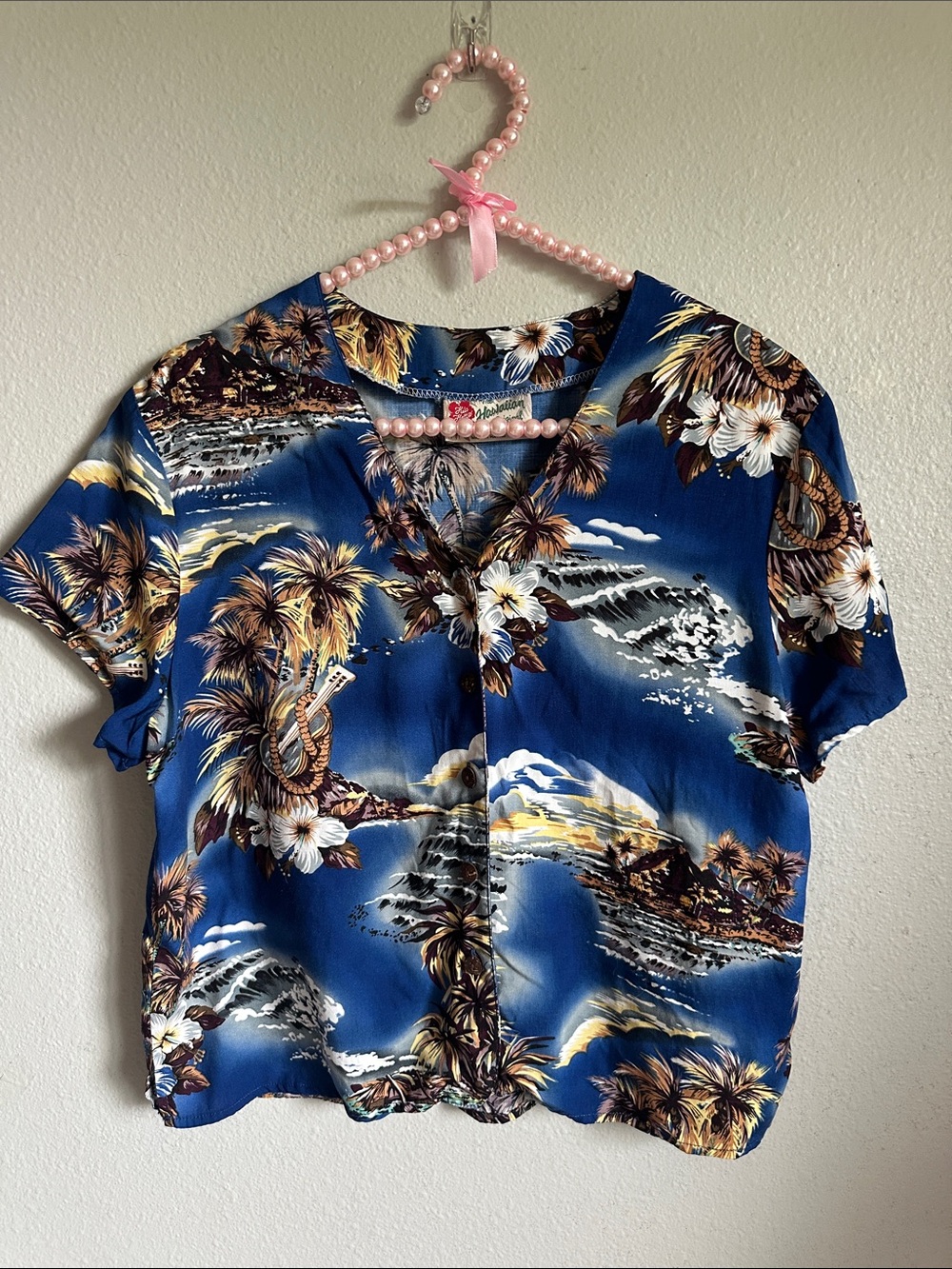 Hilo Hattie Blue Tropical Print Short Sleeve Button Front Top
